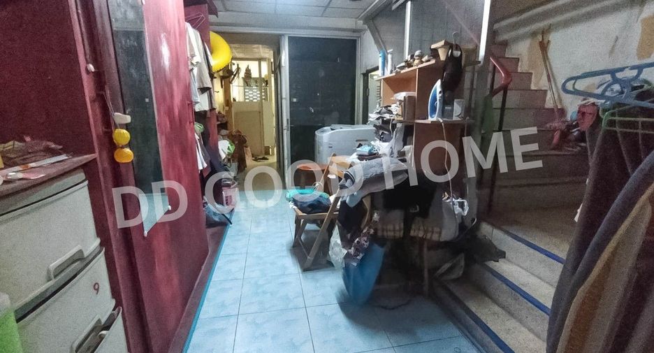Gewerbefläche zum Kauf mit 5 Zimmer in Sam Phran, Nakhon Pathom