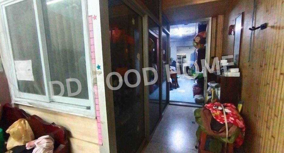 Gewerbefläche zum Kauf mit 5 Zimmer in Sam Phran, Nakhon Pathom