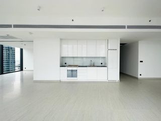 Продажа 3 спальни кондо в Сатхон, Бангкок