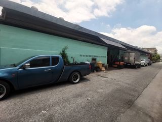 For sale warehouse in Wang Thonglang, Bangkok
