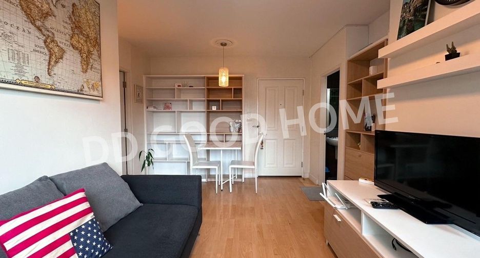 For sale 1 bed condo in Phra Khanong, Bangkok