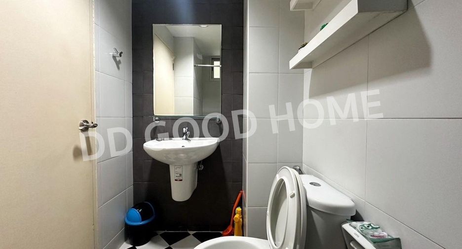 For sale 1 bed condo in Phra Khanong, Bangkok