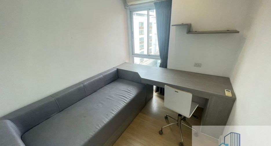 For sale studio condo in Phra Khanong, Bangkok