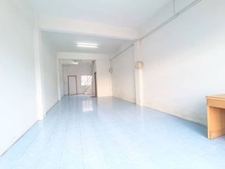 For rent and for sale retail Space in Si Racha, Chonburi