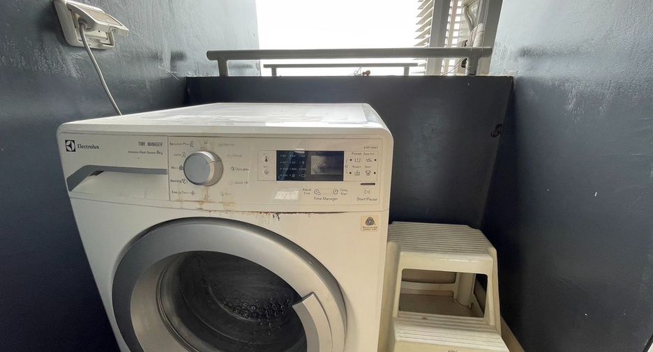 For rent 2 bedrooms condo in Bang Lamung, Chonburi