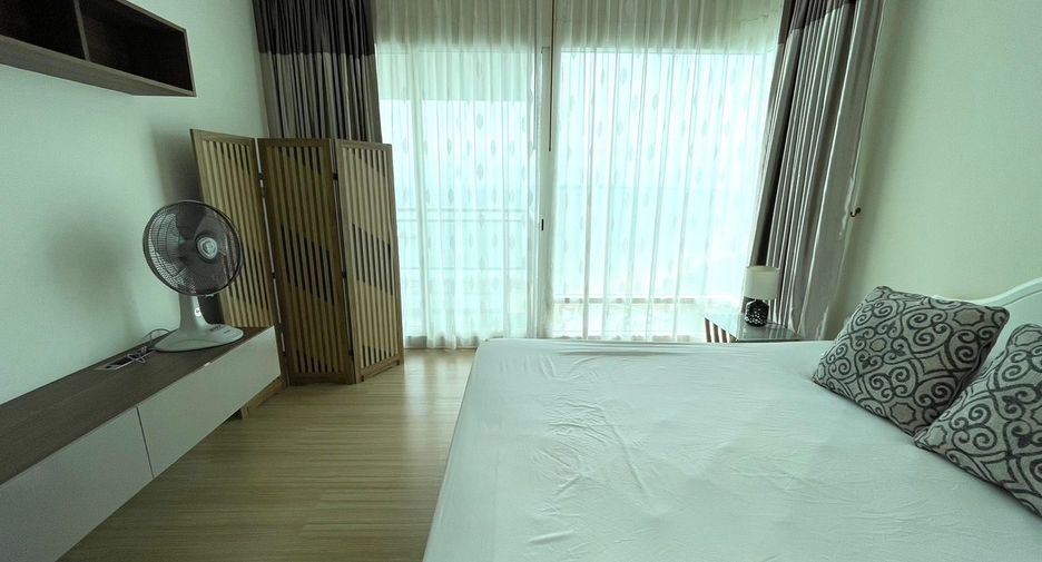 For rent 2 bedrooms condo in Bang Lamung, Chonburi