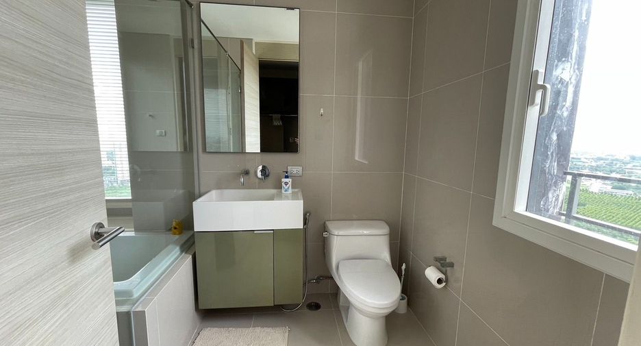 For rent 2 bedrooms condo in Bang Lamung, Chonburi