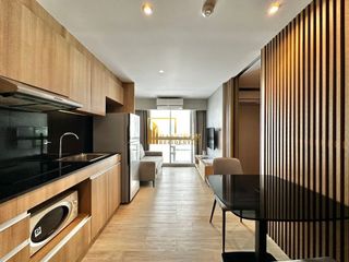 For rent 1 bed serviced apartment in Watthana, Bangkok