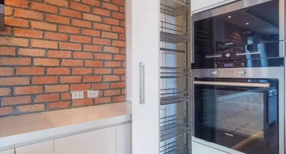 Аренда 2 спальни кондо в Кхлонг Сан, Бангкок
