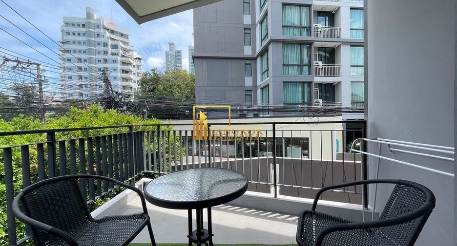 Condo en alquiler de 2 habitaciones en Khlong Toei, Bangkok