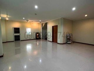 For sale 3 bed office in Min Buri, Bangkok