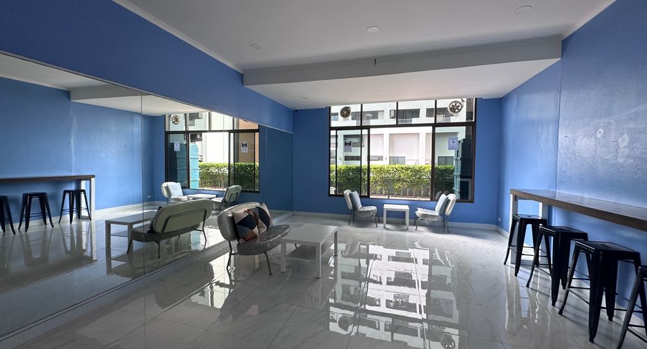 For rent and for sale 1 bed condo in Yan Nawa, Bangkok