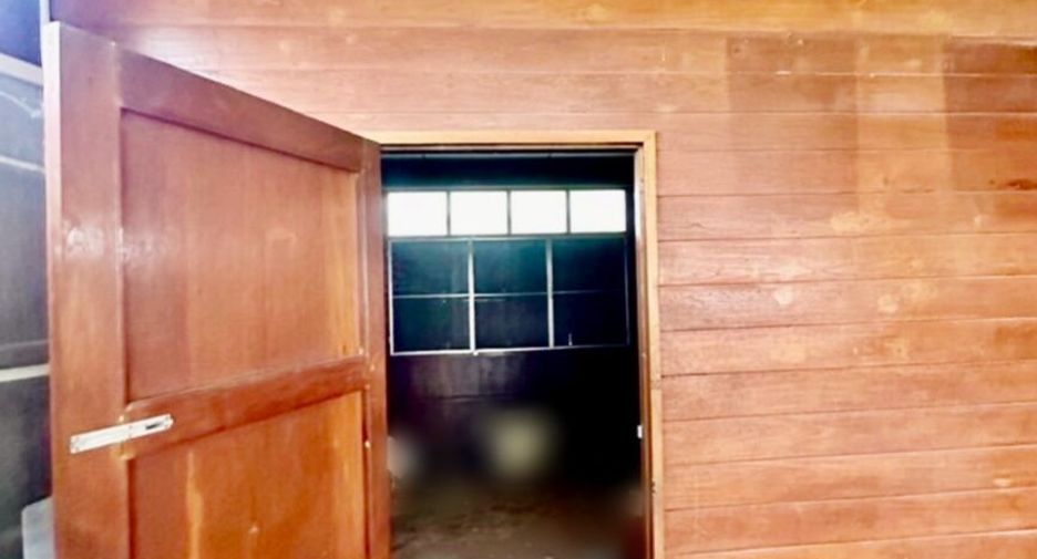 For sale 5 bedrooms house in Mueang Lampang, Lampang