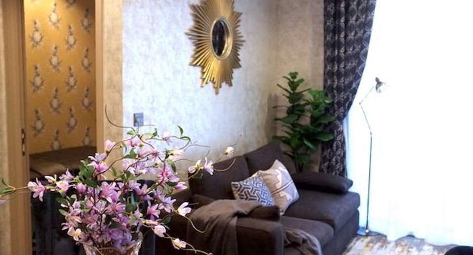 For rent and for sale 2 bedrooms condo in Pathum Wan, Bangkok