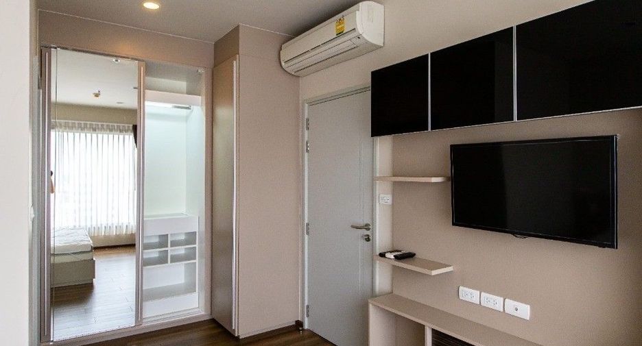 For sale 2 bedrooms condo in Phaya Thai, Bangkok