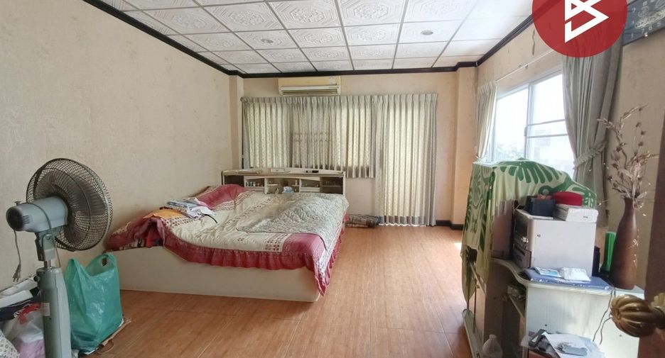 Local comercial en venta de 2 habitaciones en Prawet, Bangkok