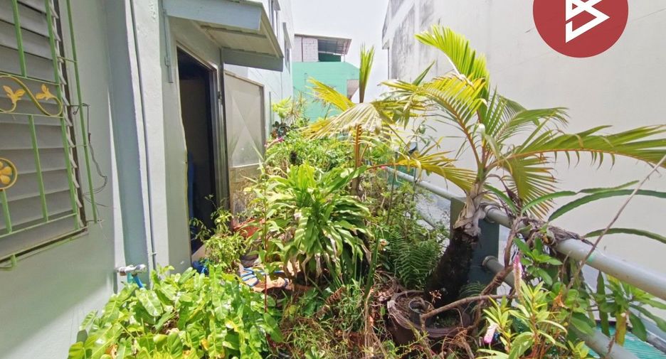 Local comercial en venta de 2 habitaciones en Prawet, Bangkok
