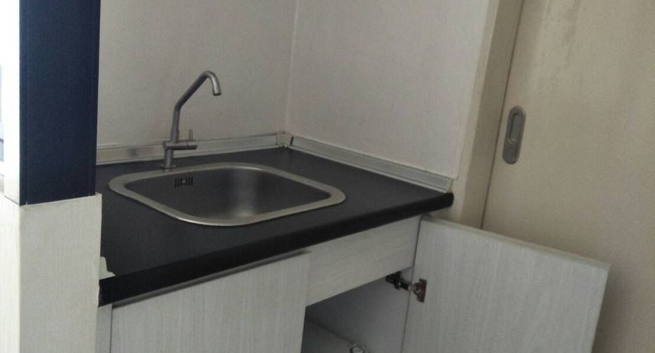 For sale 1 bed condo in Wang Thonglang, Bangkok