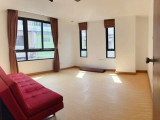 For sale 2 Beds condo in Lat Phrao, Bangkok