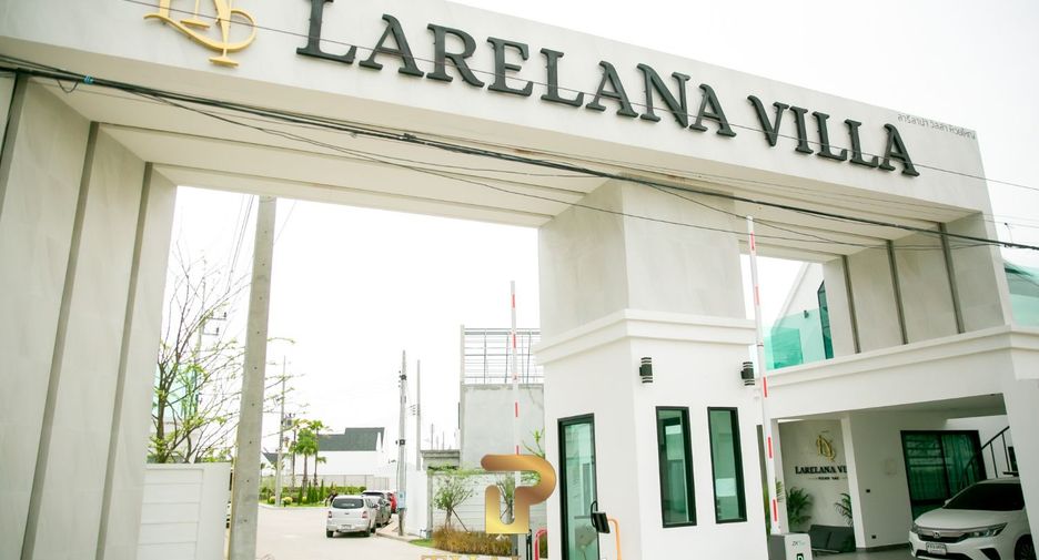 For sale 3 ベッドルーム villa in Bang Lamung, Chonburi