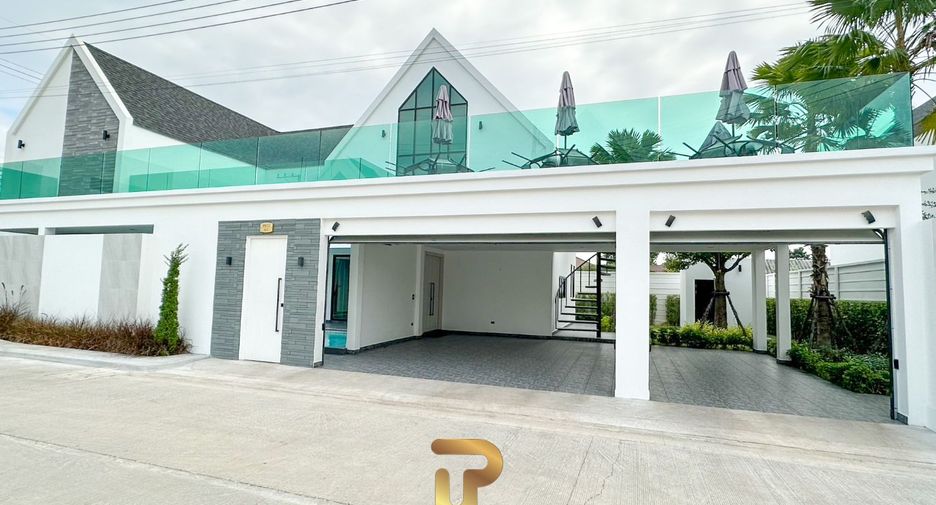 For sale 3 ベッドルーム villa in Bang Lamung, Chonburi