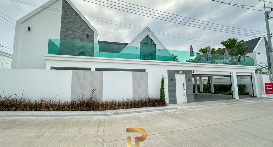For sale 3 ベッドルーム villa in Bang Lamung, Chonburi