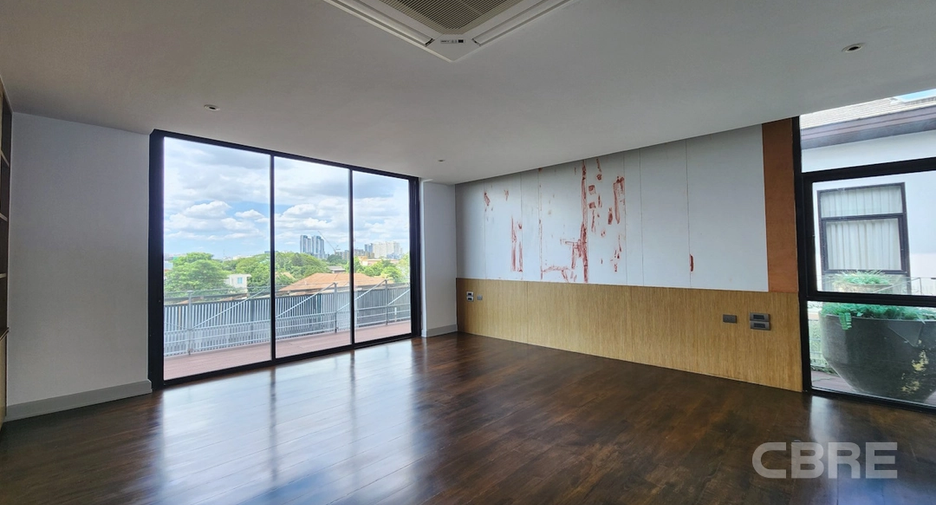 For sale 8 bedrooms condo in Suan Luang, Bangkok