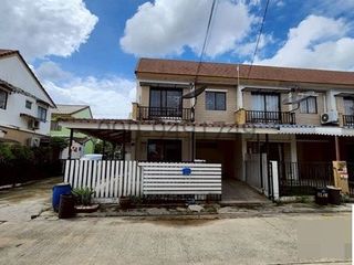 出租 3 卧室 联排别墅 在 Bang Sao Thong, Samut Prakan