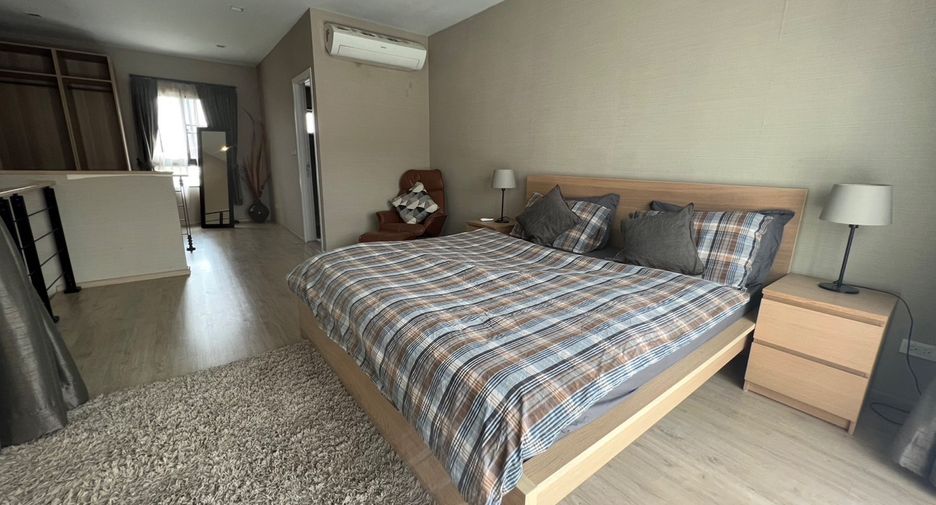For rent 3 ベッドルーム townhouse in Suan Luang, Bangkok