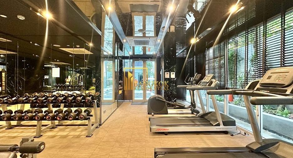 For rent 2 bedrooms condo in Watthana, Bangkok