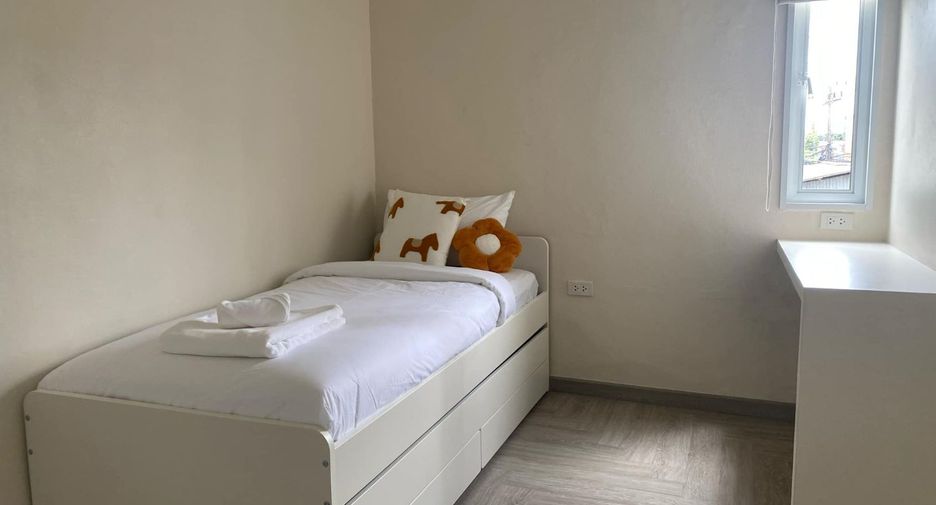 À louer 2 chambres appartement à Mueang Phuket, Phuket