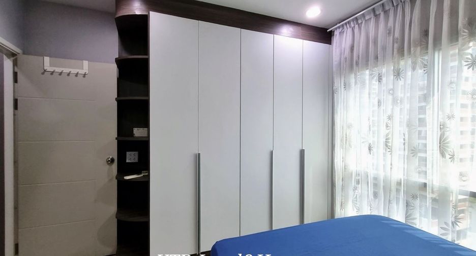 For rent 2 bedrooms condo in Sathon, Bangkok