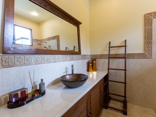 Villa zum Kauf mit 4 Zimmer in Thalang, Phuket