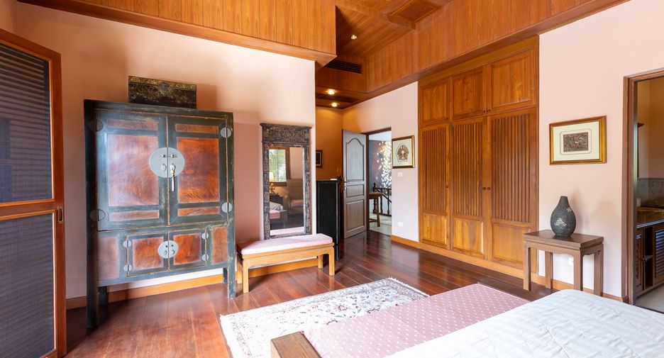 Villa zum Kauf mit 4 Zimmer in Thalang, Phuket