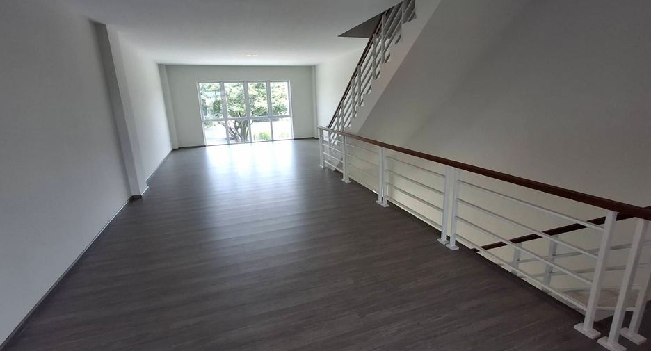 Local comercial en venta de 2 habitaciones en Krathum Baen, Samut Sakhon