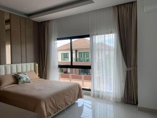 Haus zur Miete mit 4 Zimmer in Bang Lamung, Chonburi