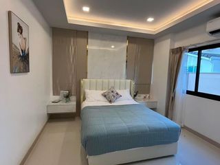Haus zur Miete mit 4 Zimmer in Bang Lamung, Chonburi