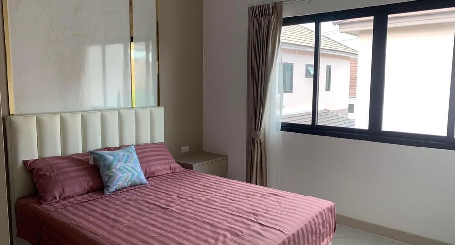 For rent 4 bedrooms house in Bang Lamung, Chonburi