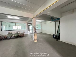 For sale 8 bed retail Space in Bang Phli, Samut Prakan