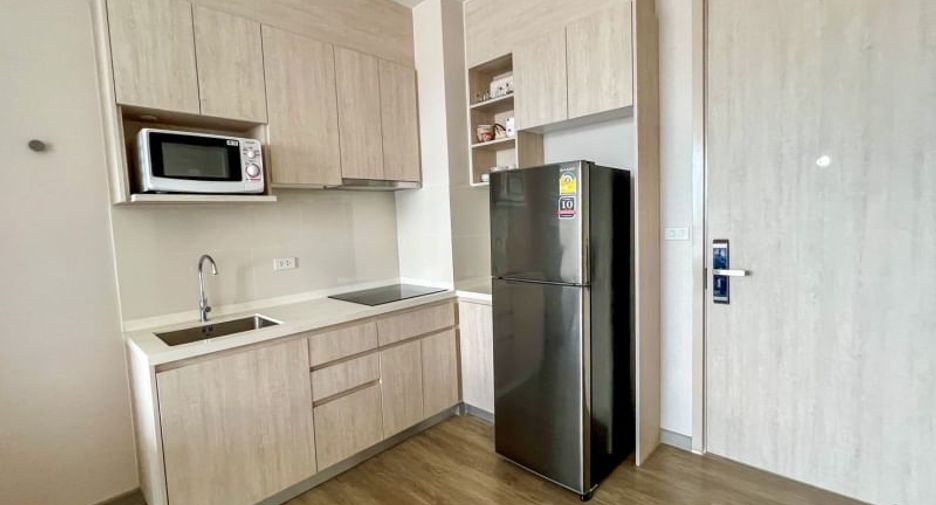 For rent 2 bedrooms condo in Si Racha, Chonburi