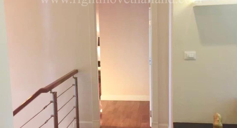 Casa en venta de 3 habitaciones en Prawet, Bangkok