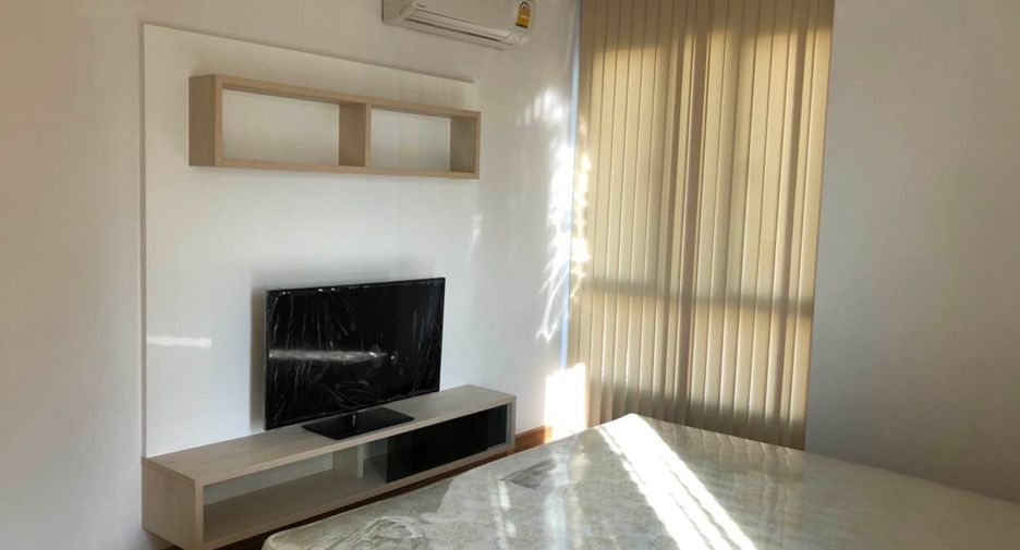For rent and for sale 2 bedrooms condo in Watthana, Bangkok