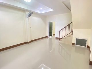 For sale 2 Beds townhouse in Mueang Nakhon Nayok, Nakhon Nayok