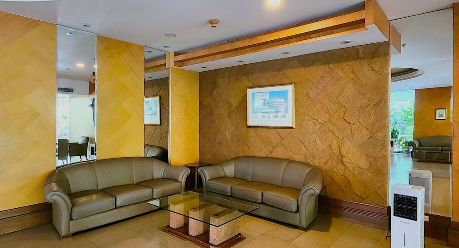 À vendre 2 chambres condo à Watthana, Bangkok