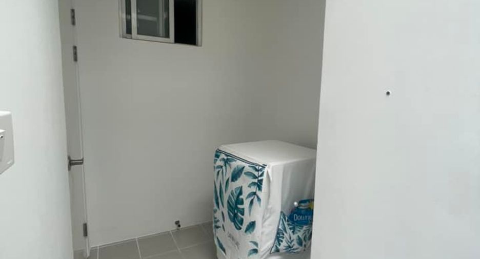 For rent 3 ベッドルーム townhouse in Suan Luang, Bangkok