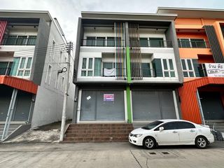 For rent retail Space in Si Racha, Chonburi
