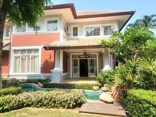 Haus zur Miete und zum Kauf mit 6 Zimmer in Mueang Chiang Mai, Chiang Mai