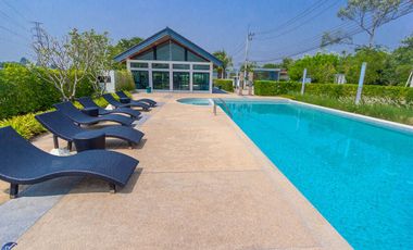 Reihenhaus zur Miete und zum Kauf mit 2 Zimmer in Mueang Ubon Ratchathani, Ubon Ratchathani