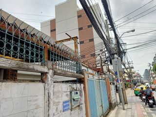 出售 土地 在 Huai Khwang, 曼谷
