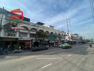 出售 2 卧室 商业空间 在 Bang Khen, 曼谷
